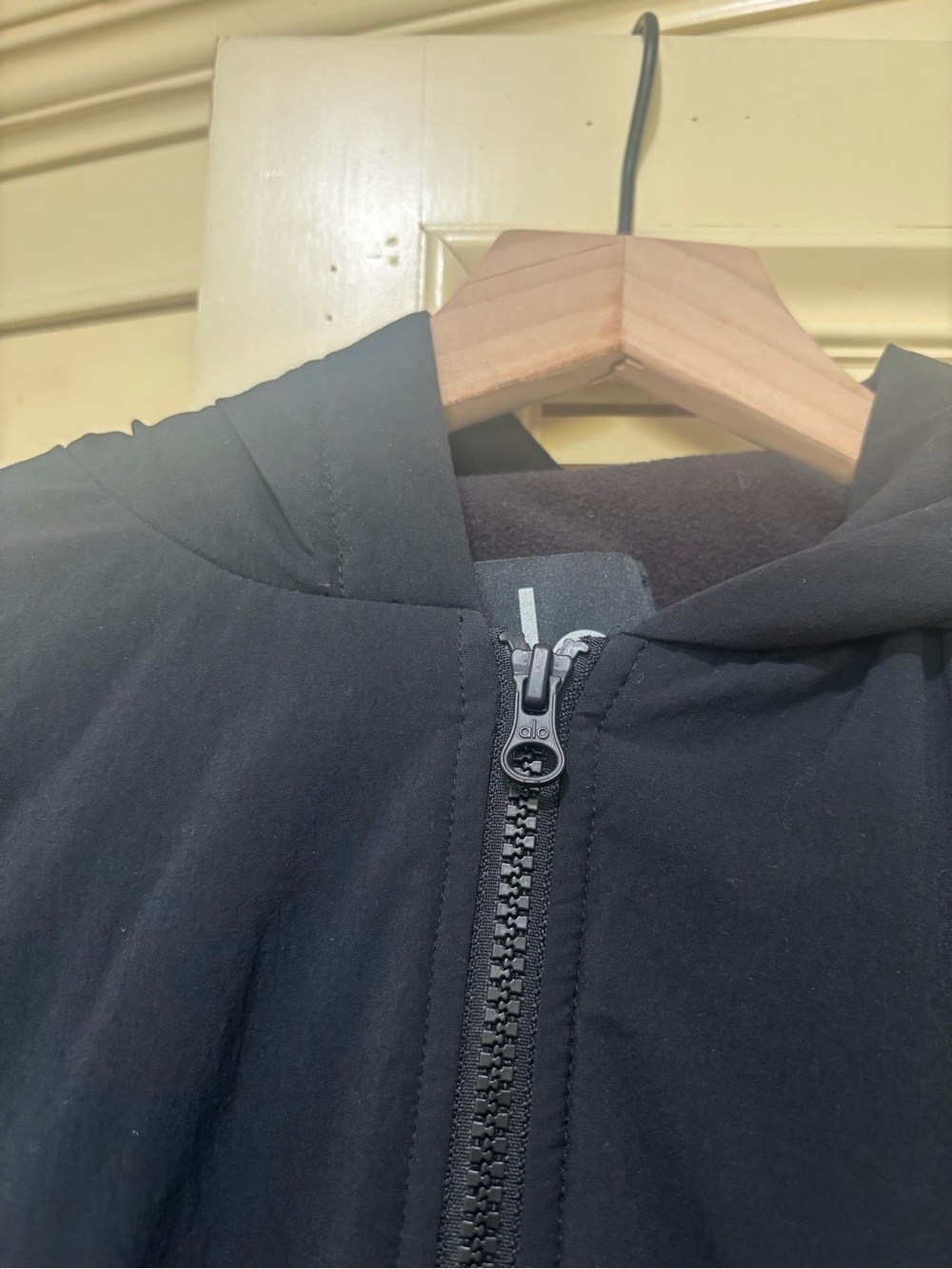 ALO Yoga Women's Black Hooded Bomber Jacket - Picture 3 of 6